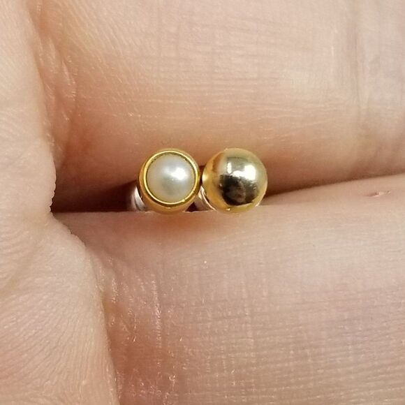 Vintage Two Gold Tone Stud Earrings, One with Faux Pearl Center, Small Minimal - Picture 3 of 5